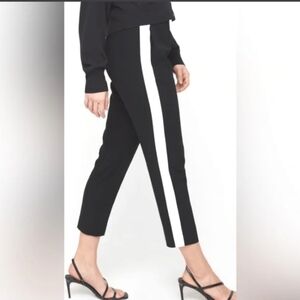 Aritzia Babaton blue straight leg high waist throusers size 4